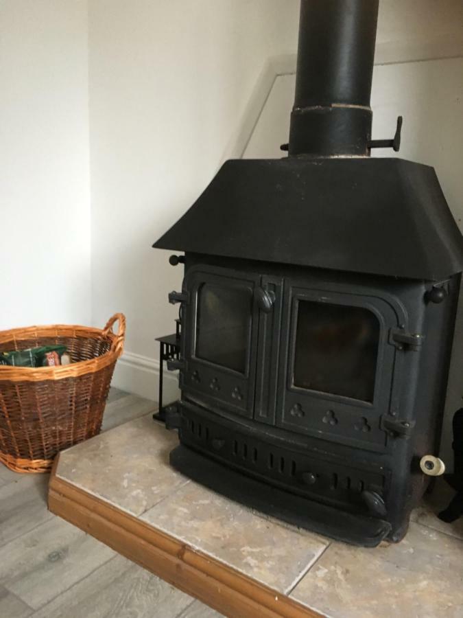 @ No.4 Apartment Castle Cary Exterior foto